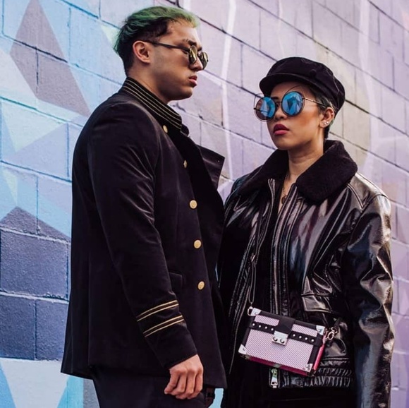 Meet New Poshers, Glenn and Khay - Picture 1 of 4